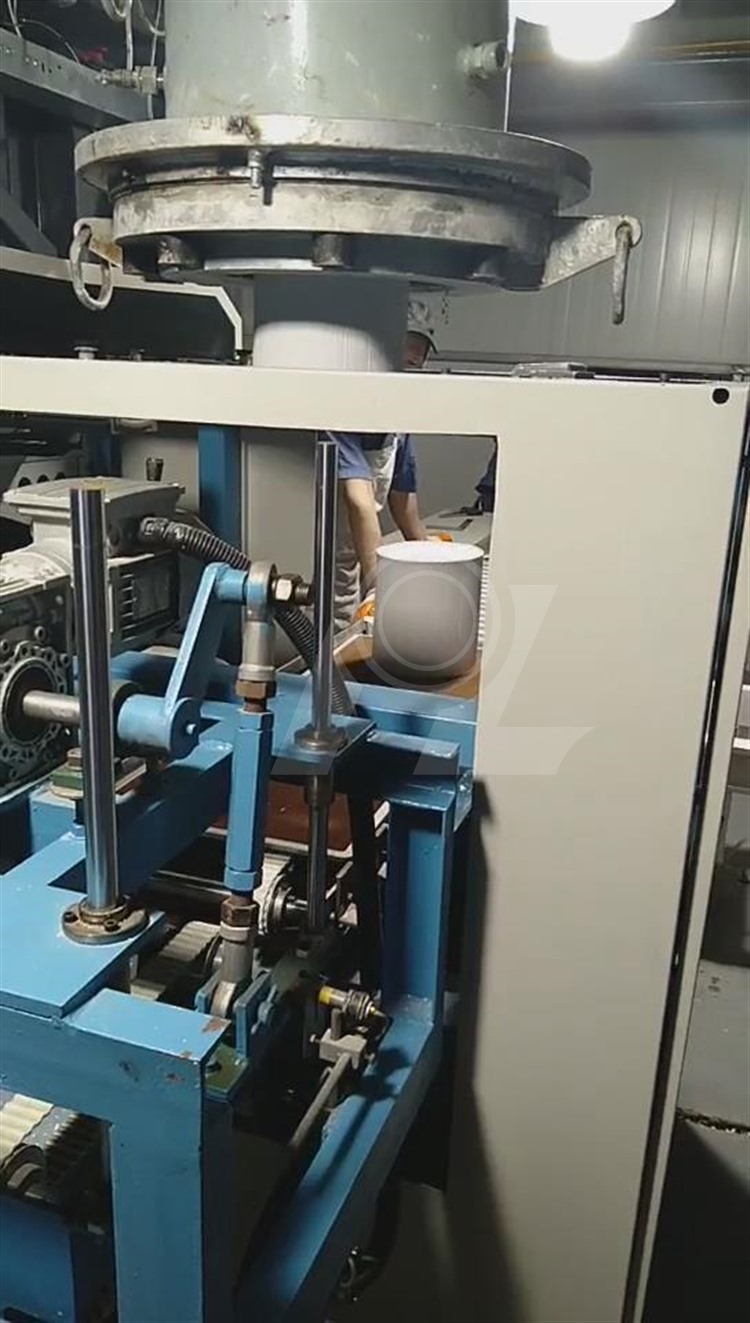 5，大產(chǎn)品立式連續(xù)擠出